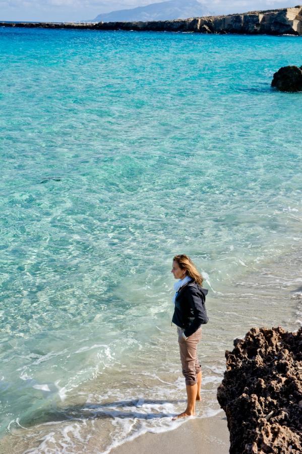La Casa Dell'Arancio Bed & Breakfast Favignana Luaran gambar